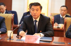 济南报业集团与济南公交联合启动主题实践活动
